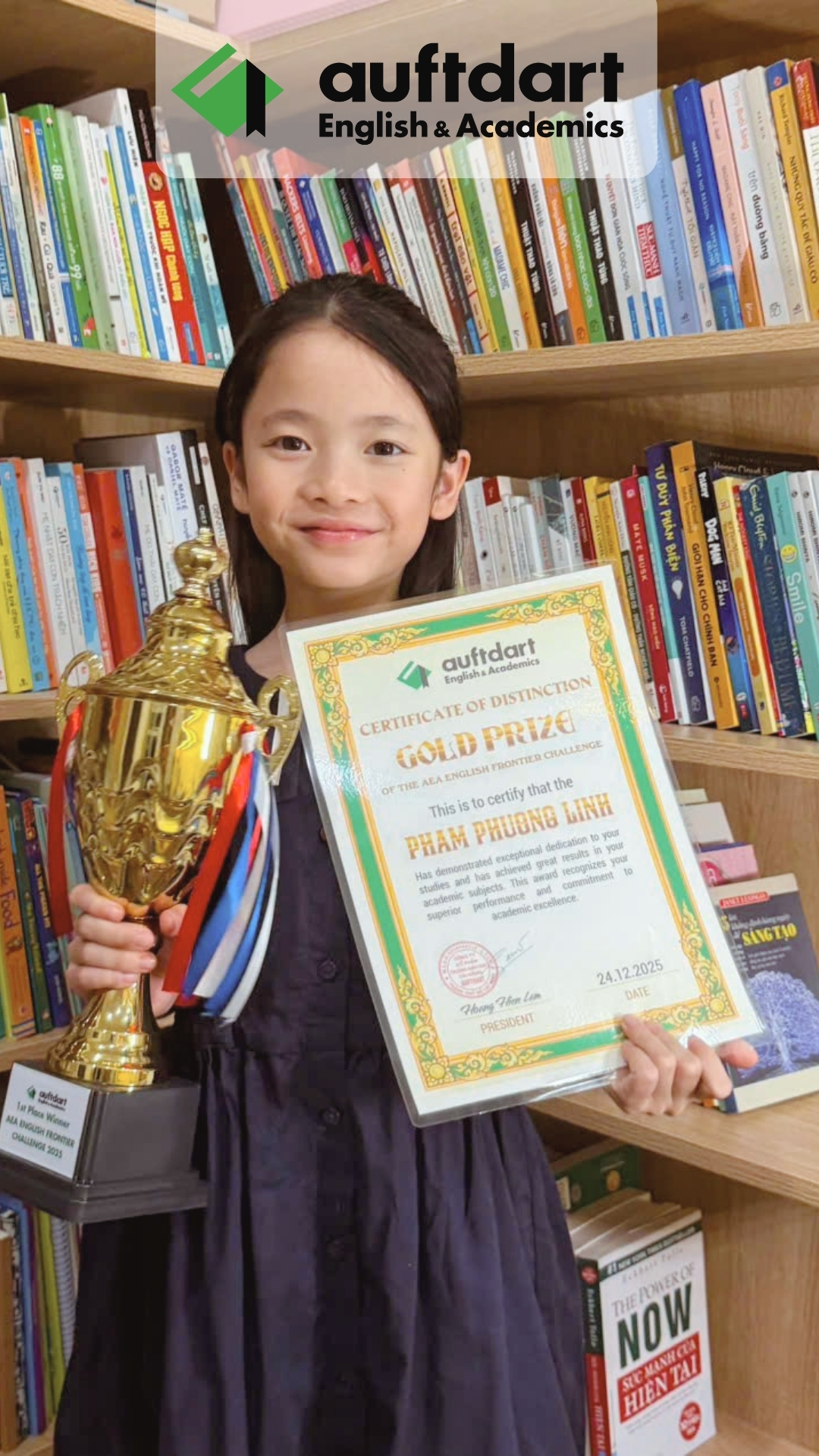 Thí sinh Phạm Phương Linh đạt giải vàng cuộc thi