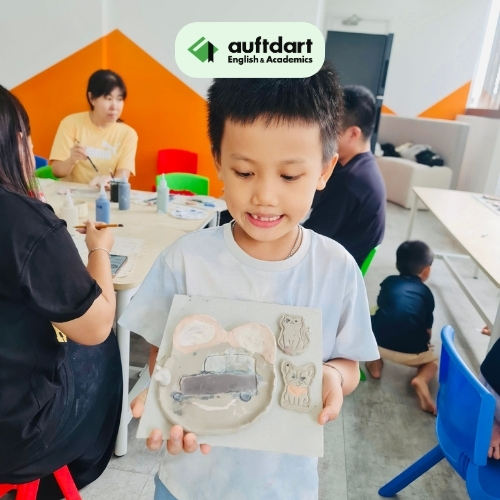 Môi trường giao tiếp tiếng Anh tự nhiên và gắn kết